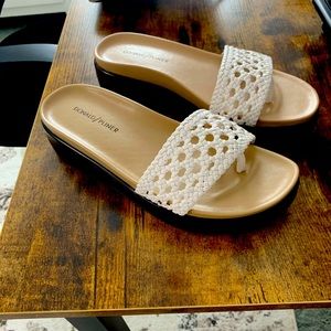 Donald Pliner Sandals